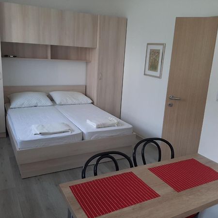 Apartments Medici Zaostrog Bagian luar foto